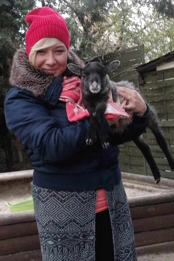 day-care-home-teacher-image-2